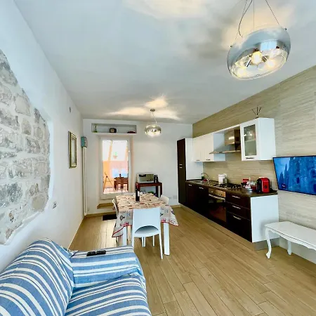 Tutto L'anno Apartment